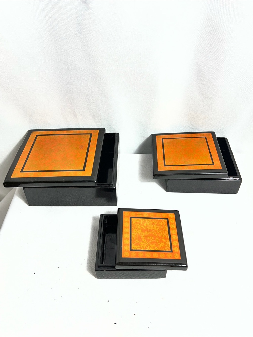 Set Of 3 Black Orange Lacquer Nesting Trinket Boxes Floral Storage Decor